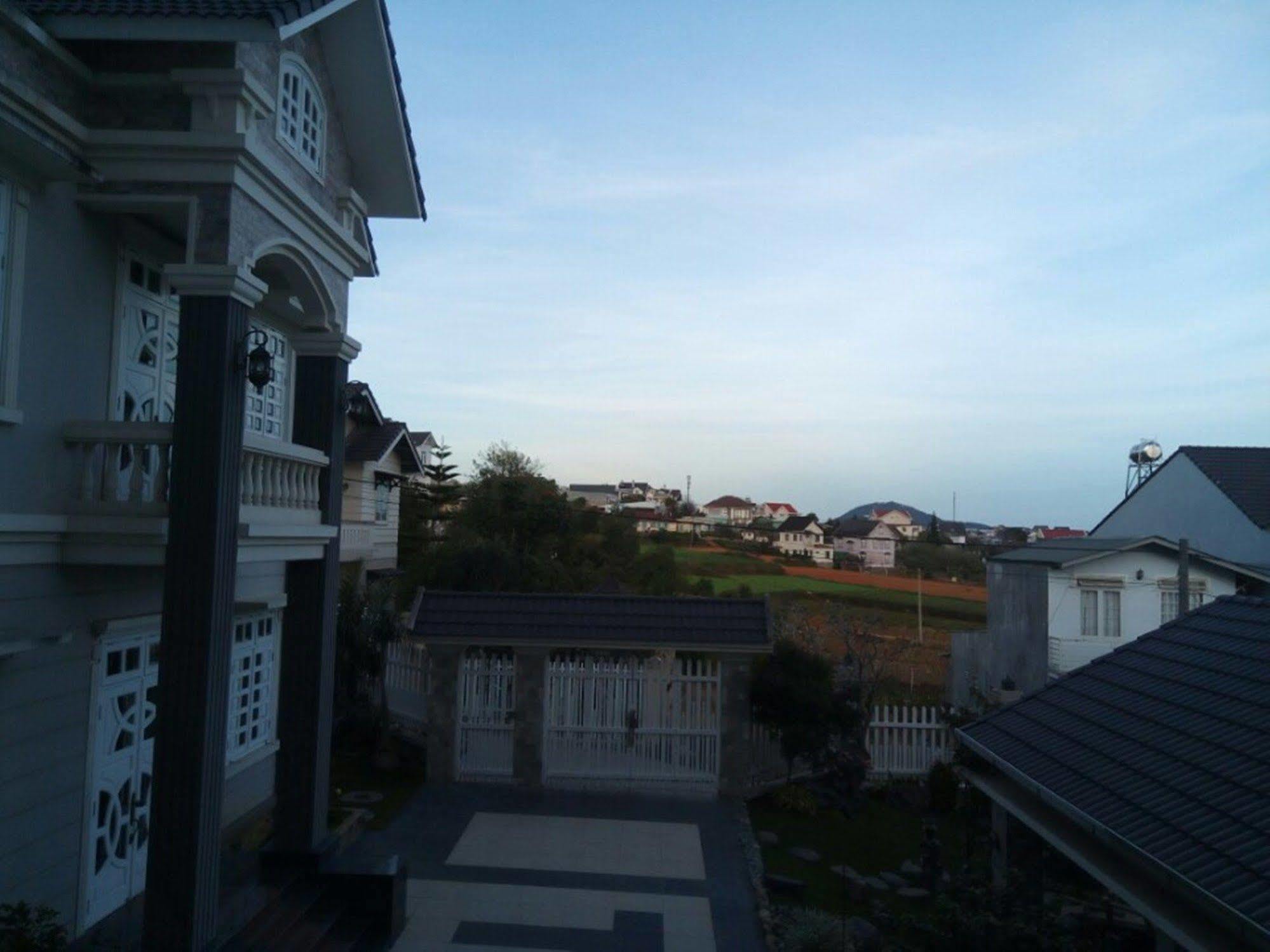 Anada Hotel Suites Da Lat Dış mekan fotoğraf